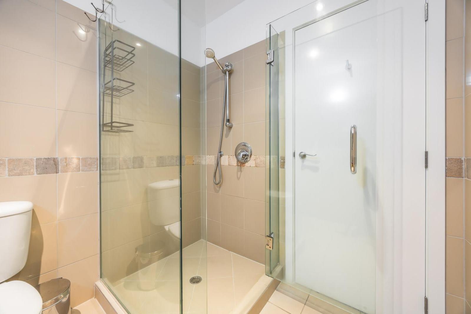 Beautiful Renovated 2 X Bdrm,Perfect Location Daire Auckland Dış mekan fotoğraf