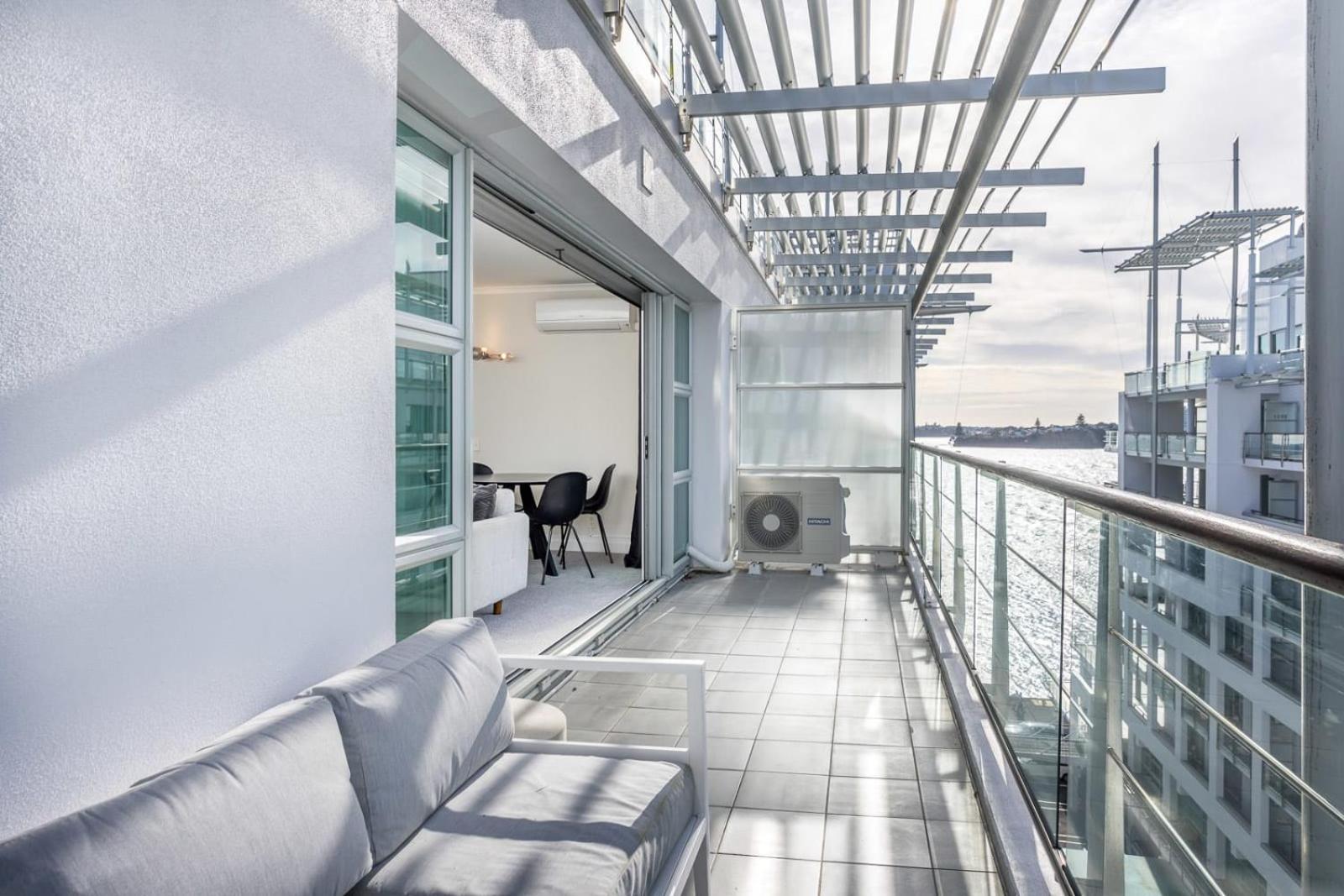 Beautiful Renovated 2 X Bdrm,Perfect Location Daire Auckland Dış mekan fotoğraf